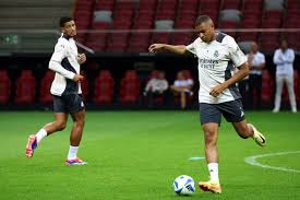 际观众具有 际观众具有